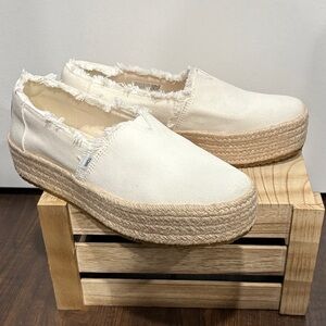 Toms Women's Valencia Platform Espadrilles - Cream